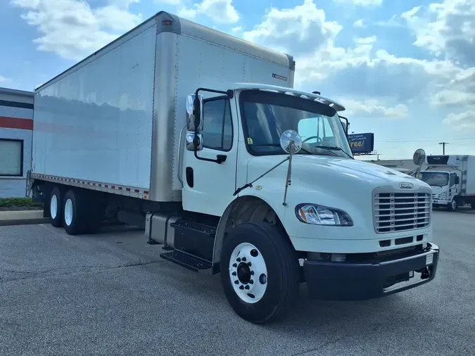 2019 FREIGHTLINER M2 106