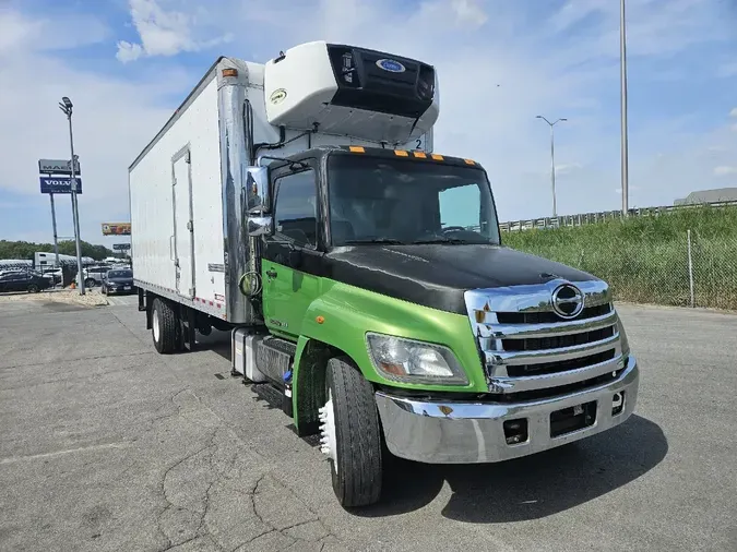 2017 HINO 338 Reefer
