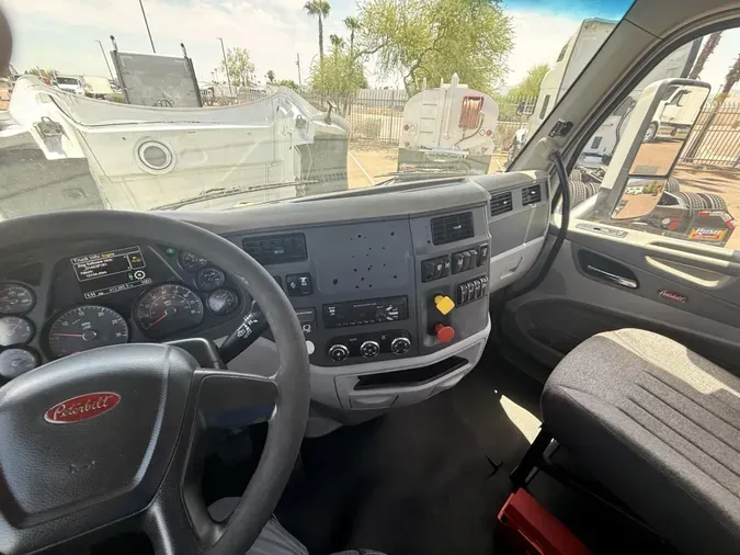 2019 Peterbilt 579f2740f79ff11f0cb3673aff4ec56535f