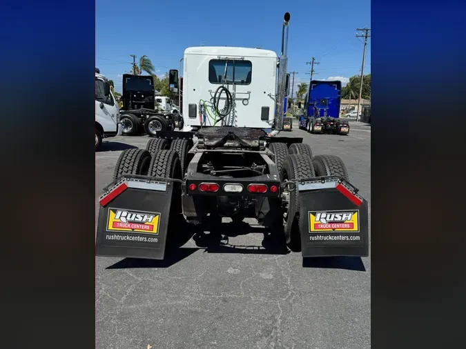2022 Peterbilt 567