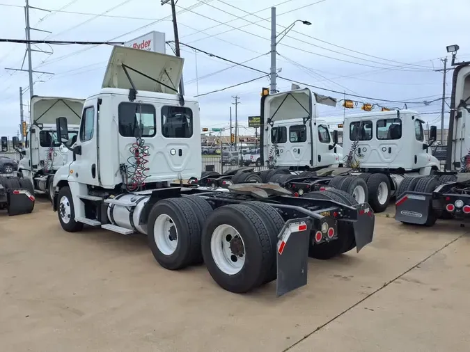 2019 FREIGHTLINER/MERCEDES CASCADIA 125f27794e5c5aa86e1466b5c5e3d2b8971