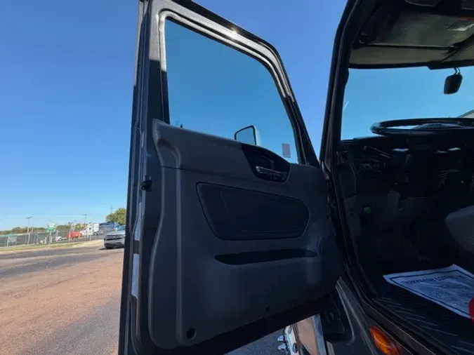 2021 INTERNATIONAL LT625