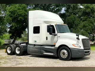 2019 INT LT625 6x4