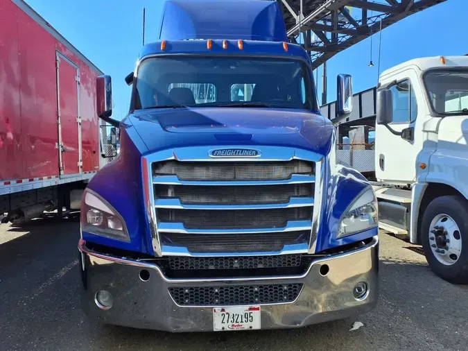 2019 FREIGHTLINER/MERCEDES NEW CASCADIA PX12664