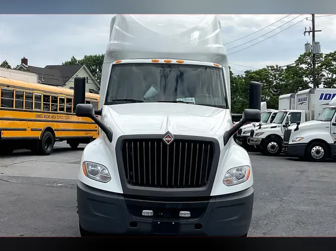 2021 INT LT625 6x4