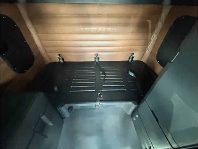 2023 Freightliner Cascadia 126