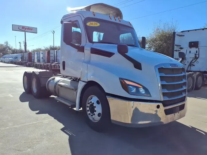 2020 FREIGHTLINER/MERCEDES NEW CASCADIA PX12664