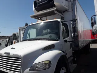 2018 FREIGHTLINER M2 106