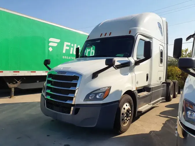 2020 FREIGHTLINER NEW CASCADIA PX12664f2909ff938fbd7a13ad87f3bdda22767
