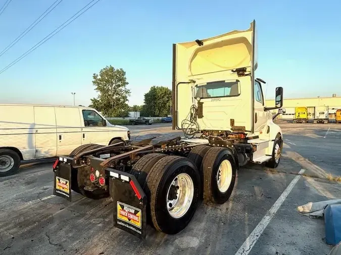 2020 International LT625