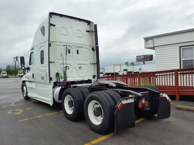 2019 FREIGHTLINER/MERCEDES CASCADIA 125