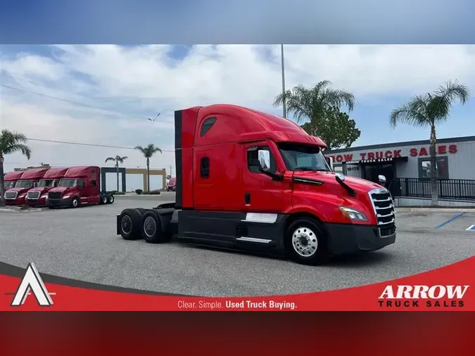2021 FREIGHTLINER CA126