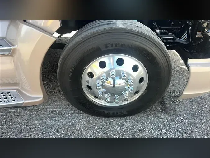 2021 KENWORTH T680