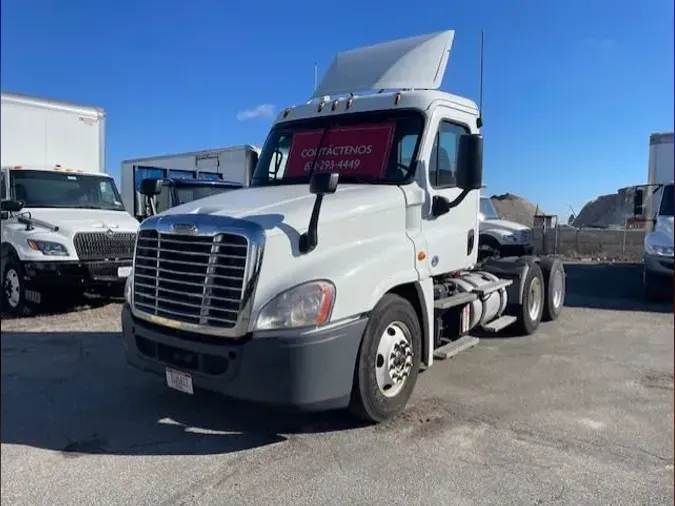 2016 FREIGHTLINER/MERCEDES CASCADIA 125f298102b1855c91a71cf1fad52c6cd70