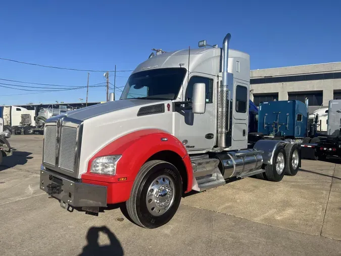 2018 Kenworth T880