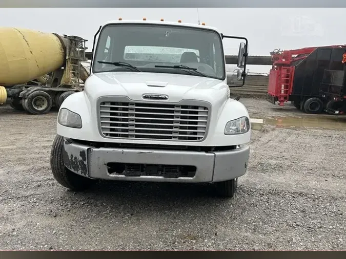 2019 FREIGHTLINER BUSINESS CLASS M2 106