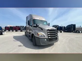 2022 Freightliner Cascadia 126