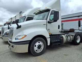 2019 NAVISTAR INTERNATIONAL LT625 DAYCAB T/A