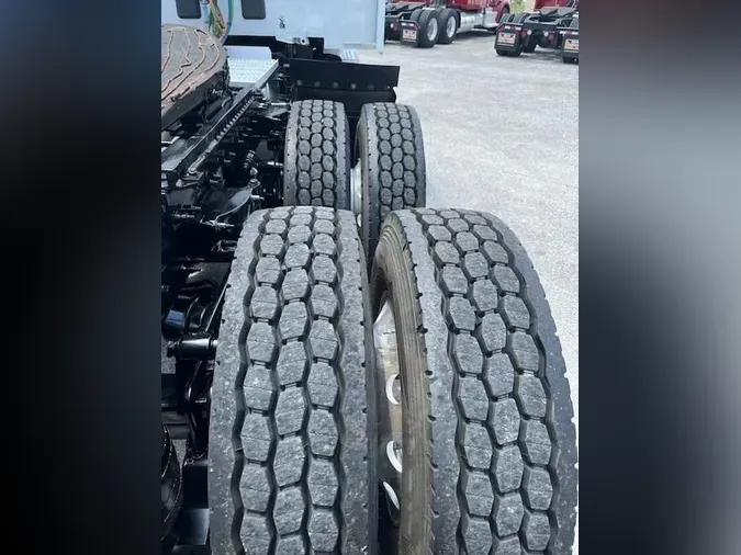 2021 Peterbilt 579