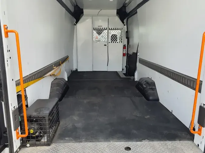 2021 FORD MOTOR COMPANY TRANSIT 250 HI ROOF