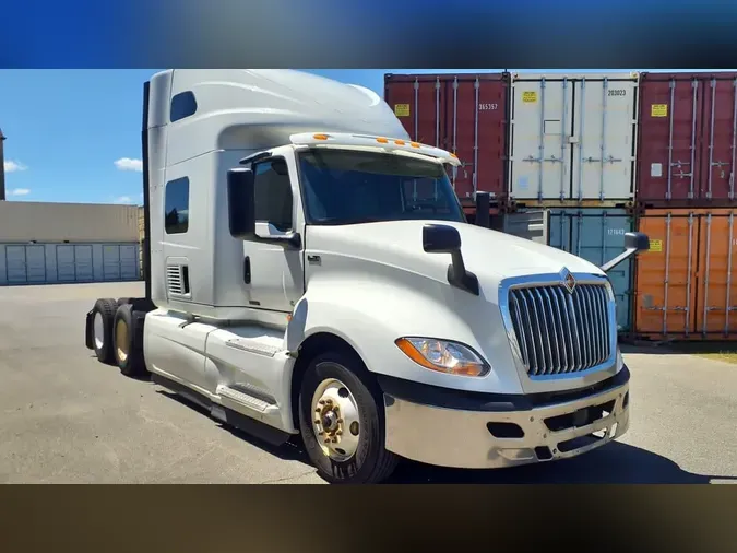 2020 NAVISTAR INTERNATIONAL LT625 SLPR CAB