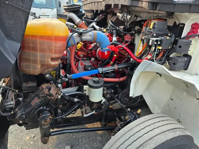 2019 NAVISTAR INTERNATIONAL 4300 SBAf2a59f4f56a1898773e0d2c18087ca59