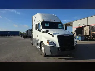 2022 Freightliner Cascadia 126