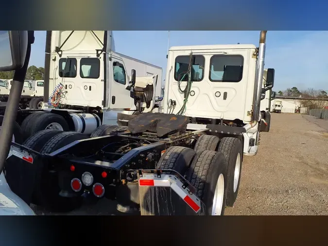 2021 FREIGHTLINER/MERCEDES NEW CASCADIA PX12664