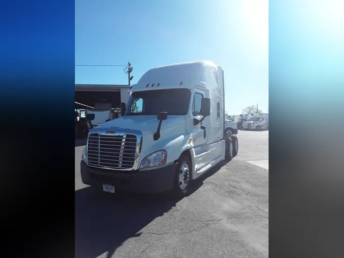 2019 FREIGHTLINER/MERCEDES CASCADIA 125f2af90c17e3135b69099a98e27a70c54