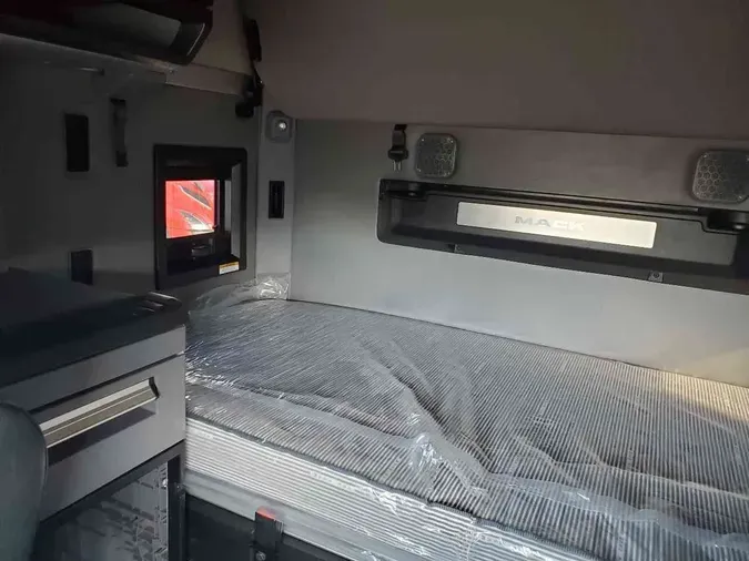 2023 MACK AN64Tf2b7b2e8b0a3c097d880e1638014dbbd