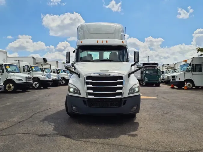 2021 FREIGHTLINER NEW CASCADIA PX12664
