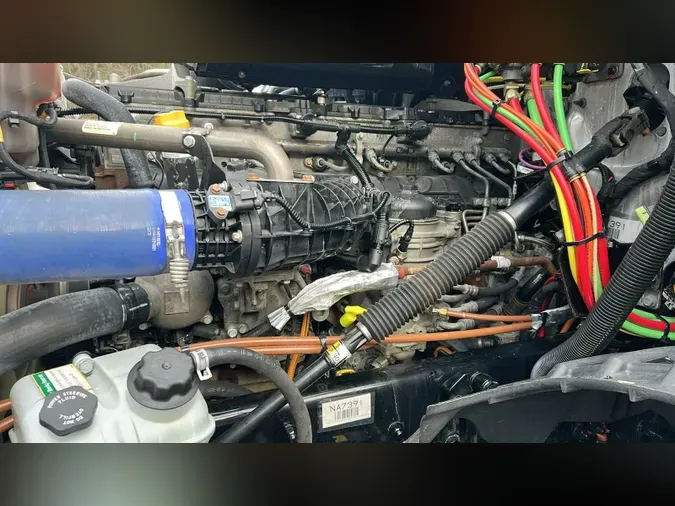 2022 Freightliner Cascadia 126