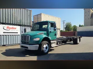 2021 FREIGHTLINER/MERCEDES M2 106