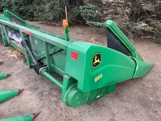 2007 John Deere 893
