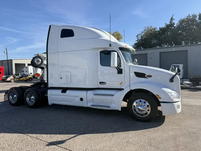 2022 Peterbilt 579