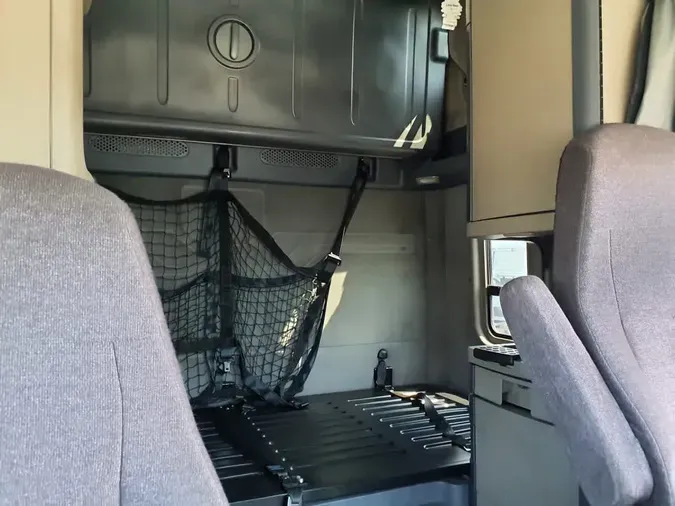 2019 FREIGHTLINER CASCADIA 125