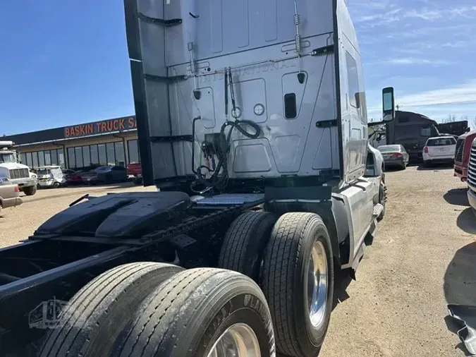 2022 INTERNATIONAL LT