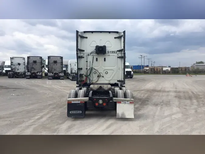 2021 Freightliner Cascadia