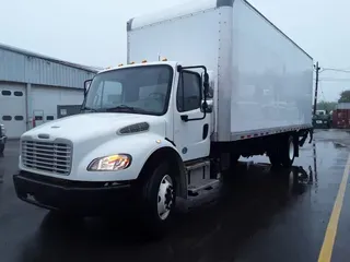 2018 FREIGHTLINER M2 106