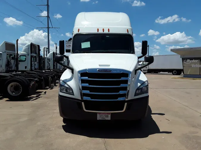 2020 FREIGHTLINER/MERCEDES NEW CASCADIA PX12664