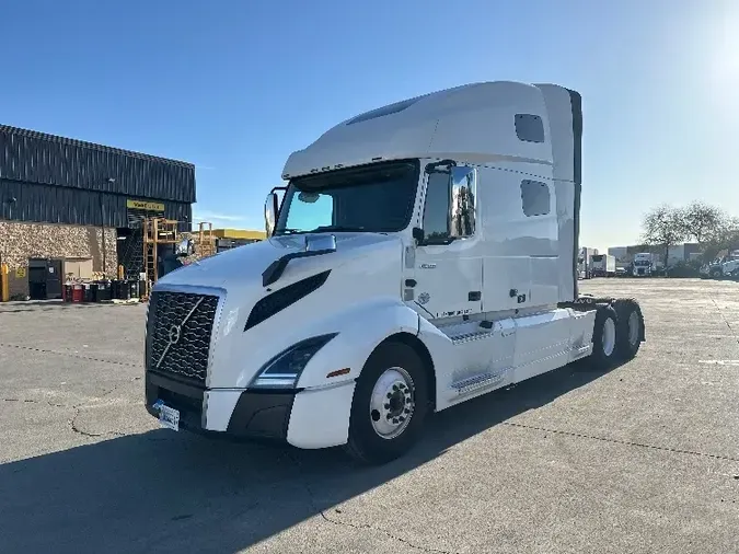 2019 Volvo VNL64760