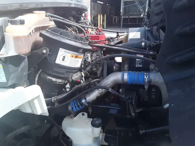 2019 FREIGHTLINER M2 106