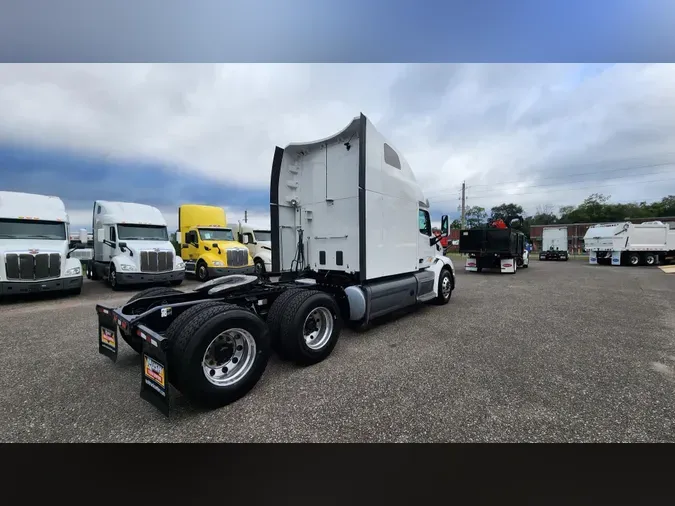 2021 Peterbilt 579