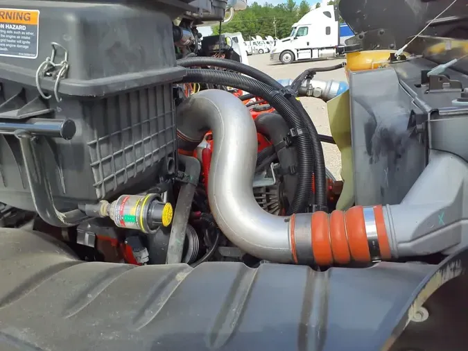 2020 NAVISTAR INTERNATIONAL MV607 (4X2)f2d3cb4c5edfe9fcd4fb6eaa42b3256c