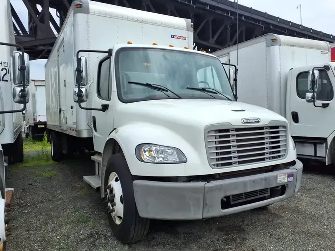 2018 FREIGHTLINER M2 106