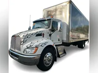 2021 Kenworth K270