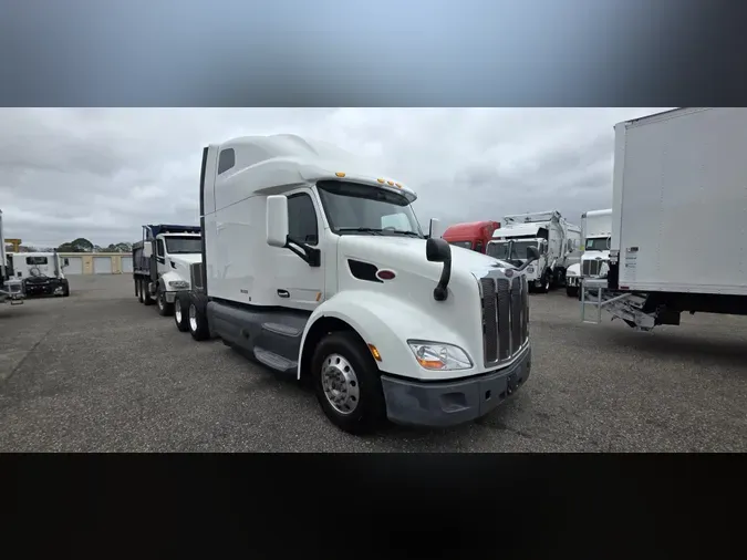 2021 Peterbilt 579f2d7892c0362ef8fdfa767d863358cff