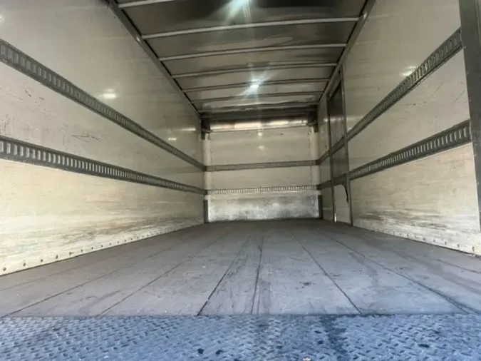 2017 FREIGHTLINER/MERCEDES M2 106f2db747799e67ffa92184301235b3d78