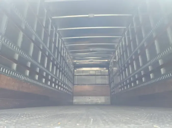 2020 FREIGHTLINER/MERCEDES M2 106