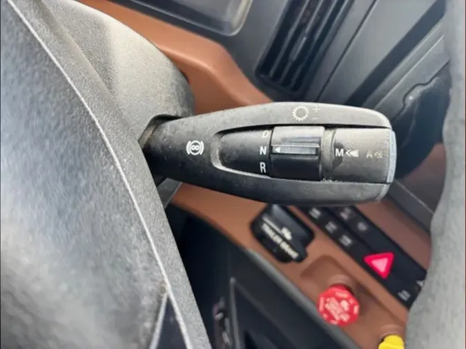 2022 Freightliner PT126SLP